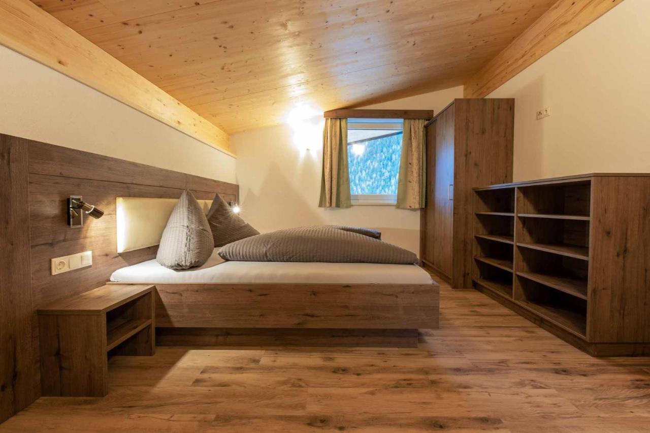 Ferienhaus Gipfelblick Neustift im Stubaital Ngoại thất bức ảnh