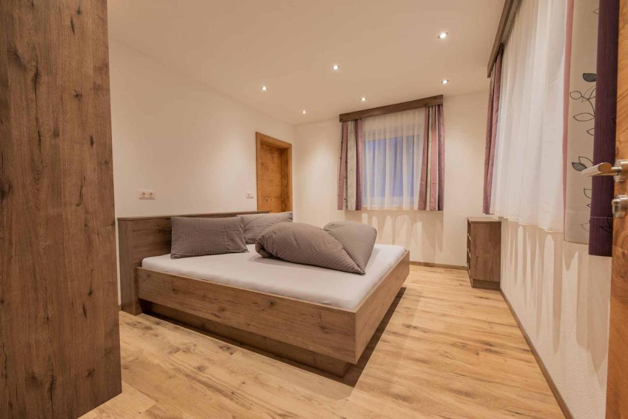 Ferienhaus Gipfelblick Neustift im Stubaital Ngoại thất bức ảnh